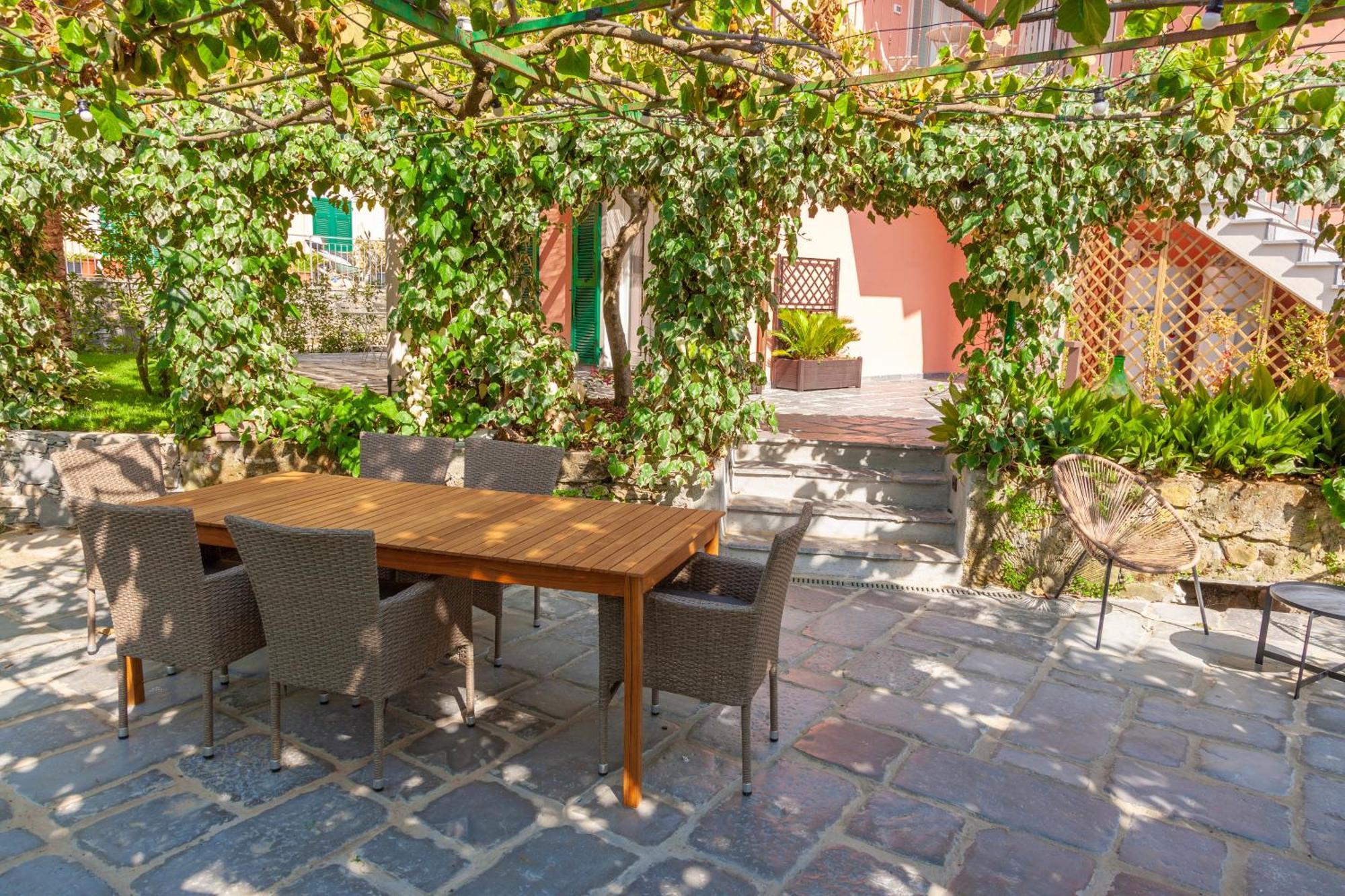 La Casa Dei Glicini Apartment Levanto Exterior photo